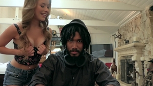 I Know That Girl: Lilly Lit in POV fantasy cumshot