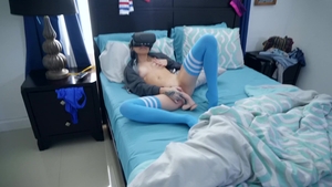 PervsOnPatrol: POV handjob alongside Chloe Temple