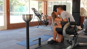 Passion HD: Gym Focused on Frisky Frames
