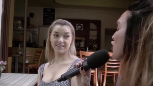 Hitzefrei.com - Wild Anny Aurora sucking cock scene