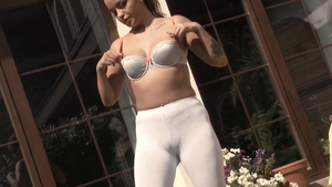 Baberotica: European Daphne Klyde close up fingering outdoors