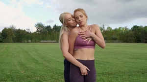 WeLiveTogether: Amateur Amy Douxxx stretching scene