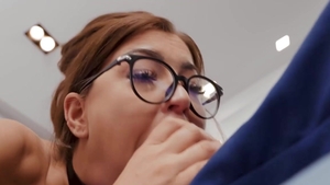 Sneaky Sex: Cindy Shine together with Steve Q in the bed