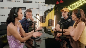 BRAZZERS Exxtra - Alexis Fawx in fetish very clean cumshot