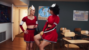 Brazzers: Diamond Banks Unleashes Her Fury